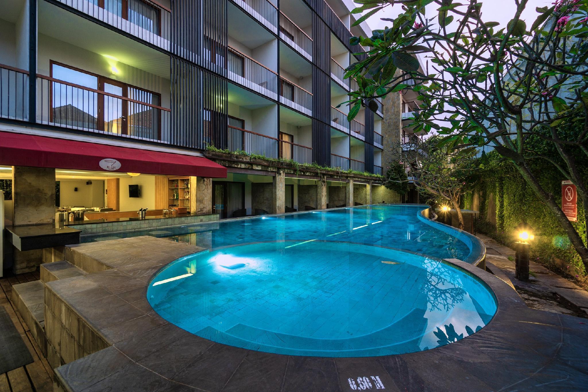 Quest Hotel Kuta By Aston Eksteriør billede
