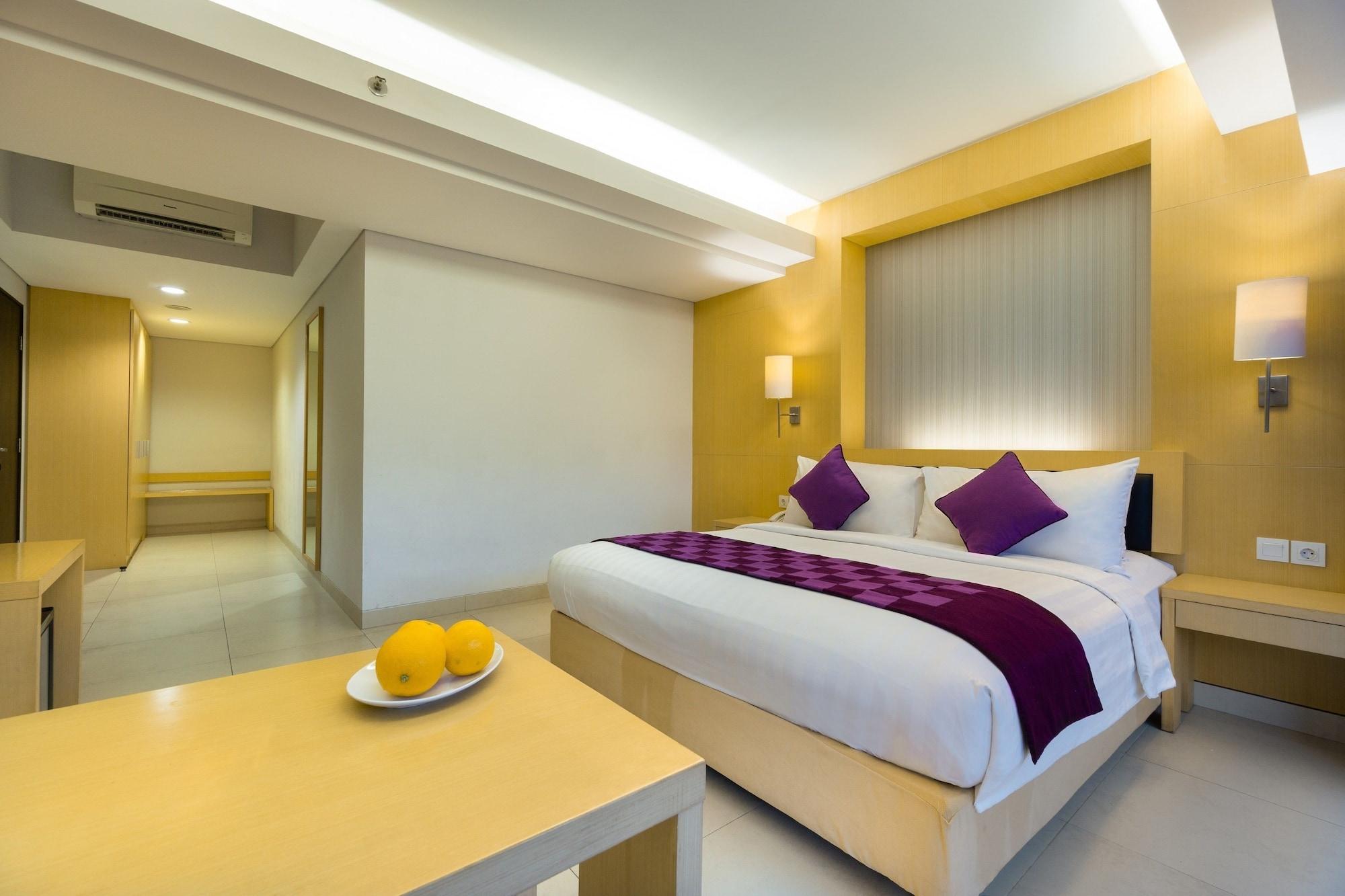 Quest Hotel Kuta By Aston Eksteriør billede