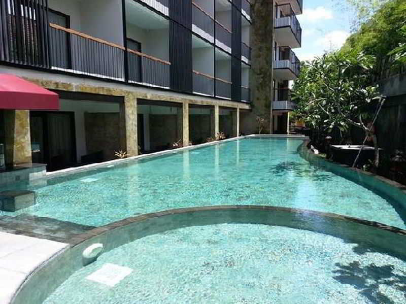 Quest Hotel Kuta By Aston Eksteriør billede
