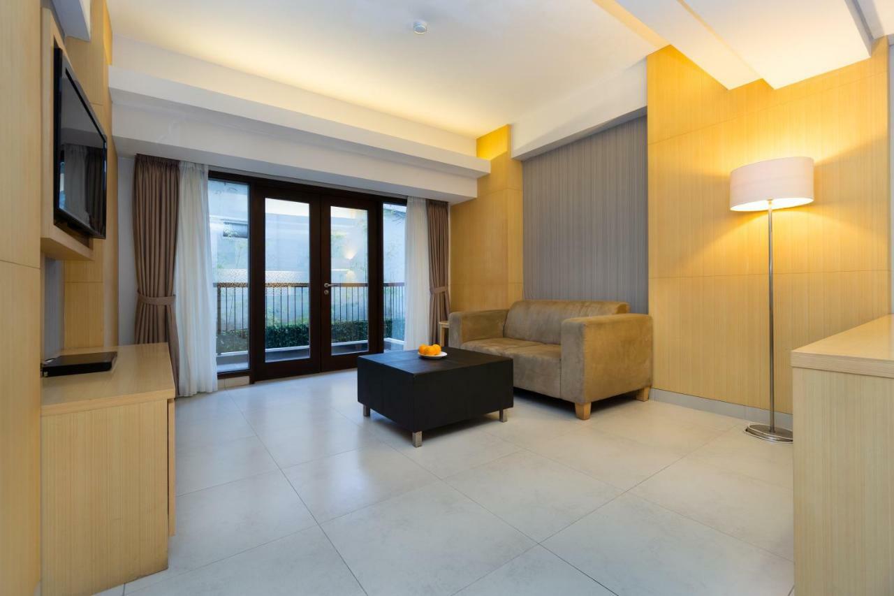 Quest Hotel Kuta By Aston Eksteriør billede